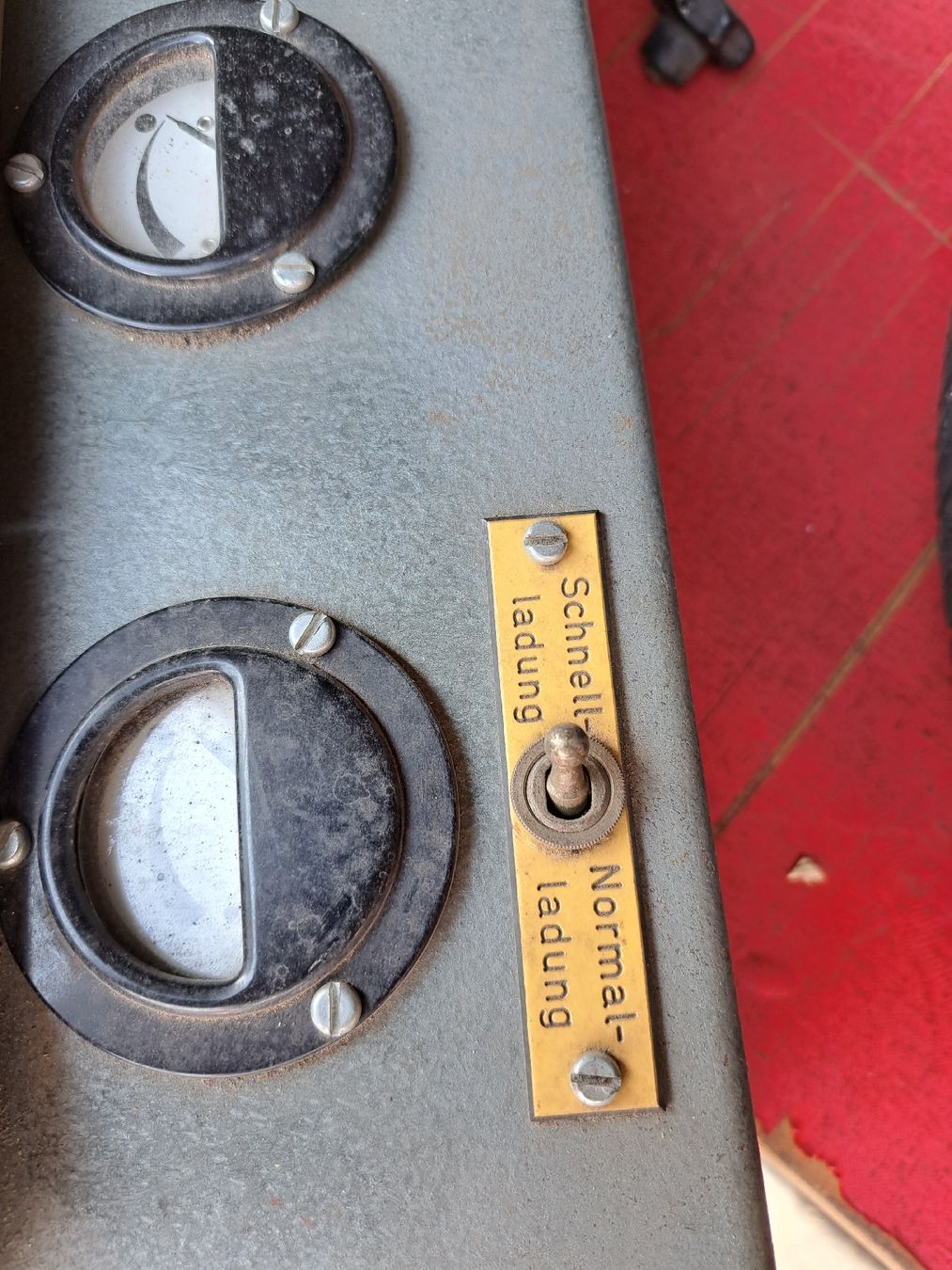 Messen: Vintage Elektroanzeige Industrie – Gebraucht aus Grossdietwil von hufi10 1