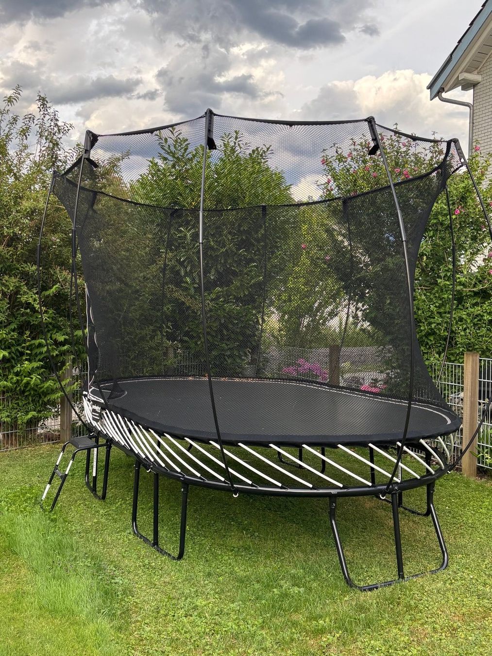 Springfree Trampolines: Springfree Trampolin Large Oval 092 – D'occasion à Grabs par Windancer 1