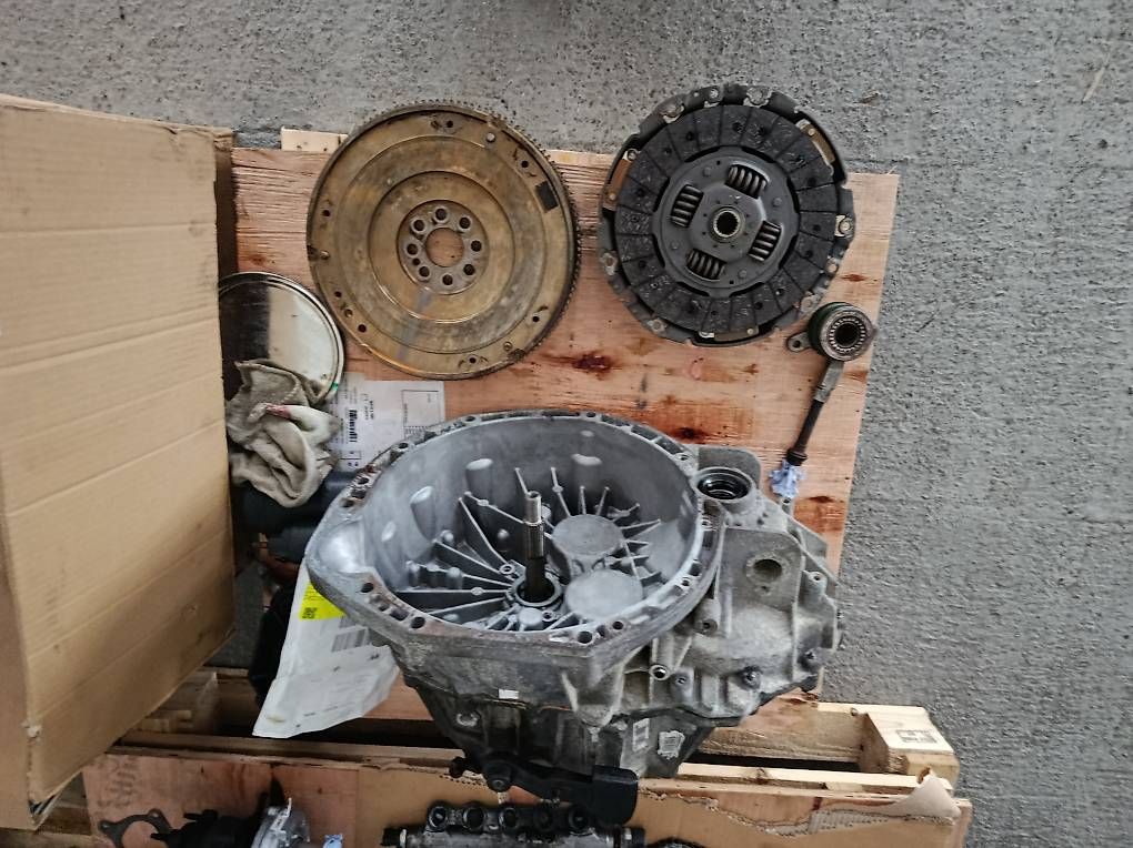 Tutti i ricambio: Getribe 6 Gang  Trafic Vivaro Primastar  – Usato da Hunzenschwil venduto da ica_p6c2