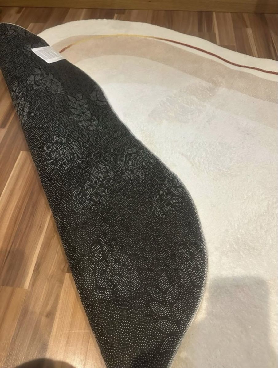 Teppiche: Teppich 110x155 cm – Neu (gemäss Beschreibung) aus Liestal von esr_9y9c 3