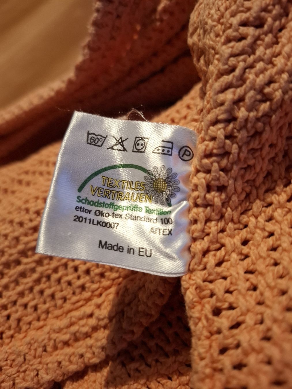 Decken: Strickdecke grob gestrickt orange Farbe – Gebraucht aus Aarberg von Happy058 2