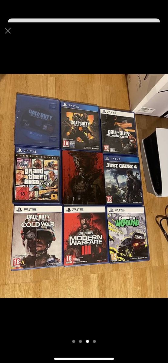 Sony Console: Ps5 mit 2 controller und 9 spielen +doppelladestation – Nuovo (secondo la descrizione) da Oberbuchsiten venduto da Swissguy 2