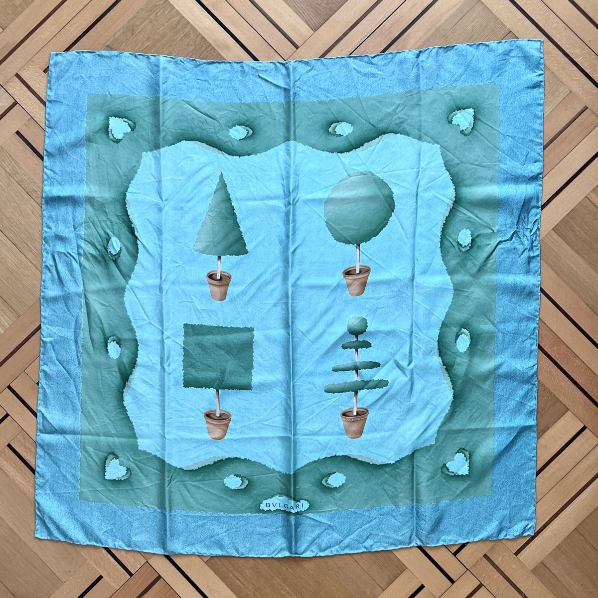 Bulgari Foulard & Sciarpe: Seidenfoulard Bulgari – Usato da Bern venduto da AnnaRobert 1