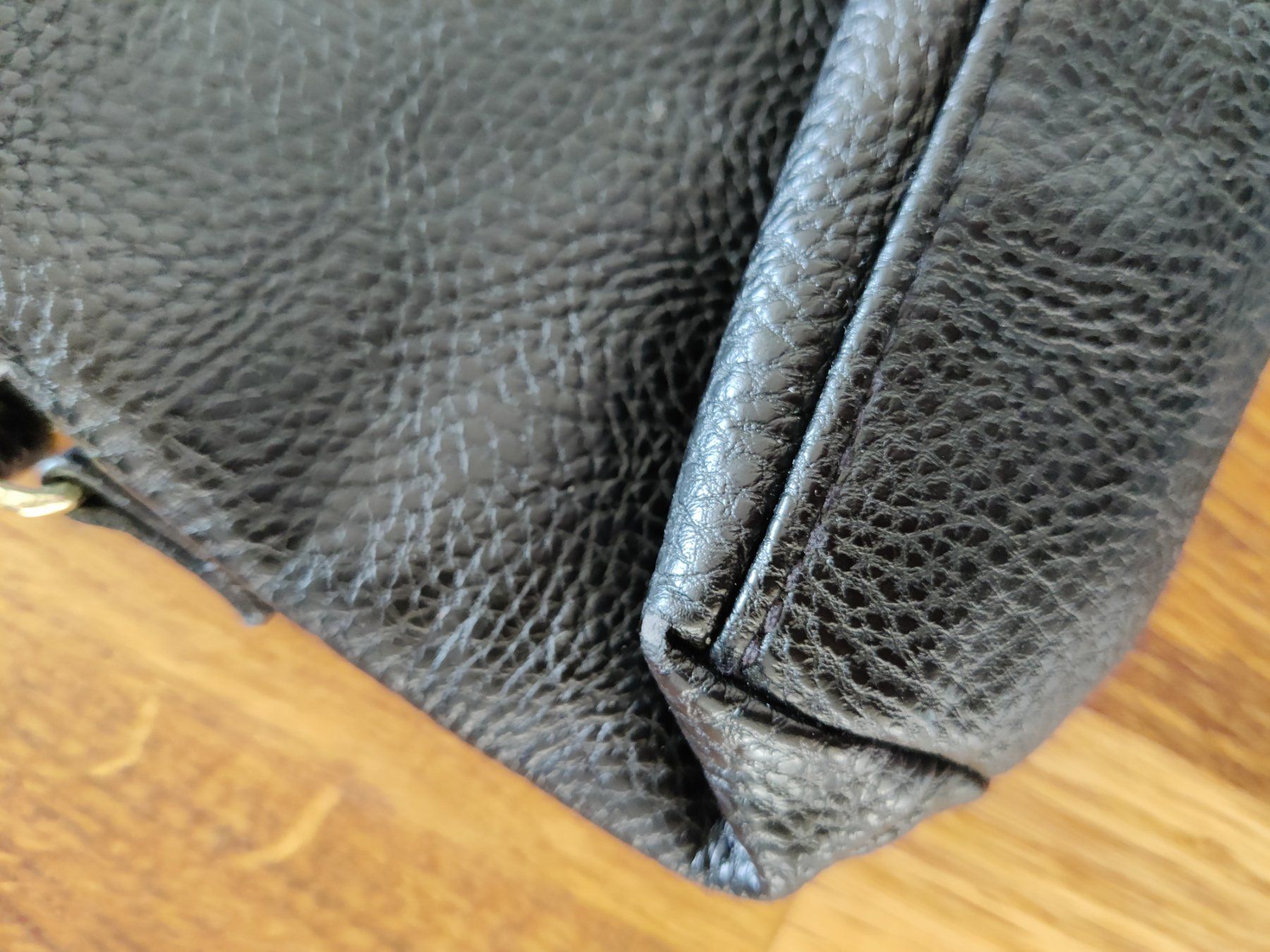 H&M Borse da donna: schwarze Schultertasche H&M – Usato da Schönenwerd venduto da sal_75dx 3