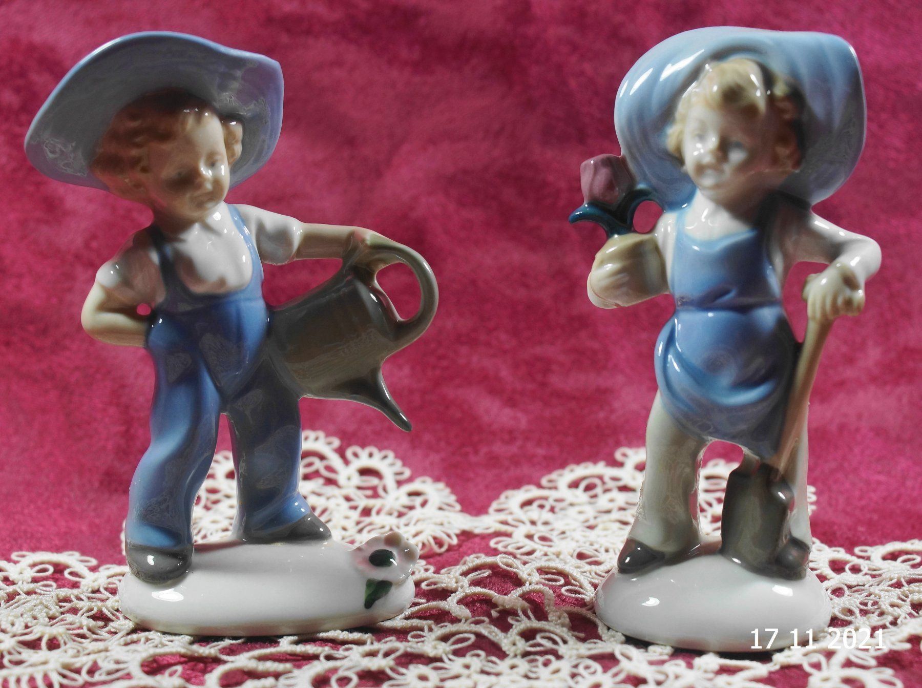 Figuren: 2 Gärtner Figuren gemarkt – Gebraucht aus Basel von The_Onliners