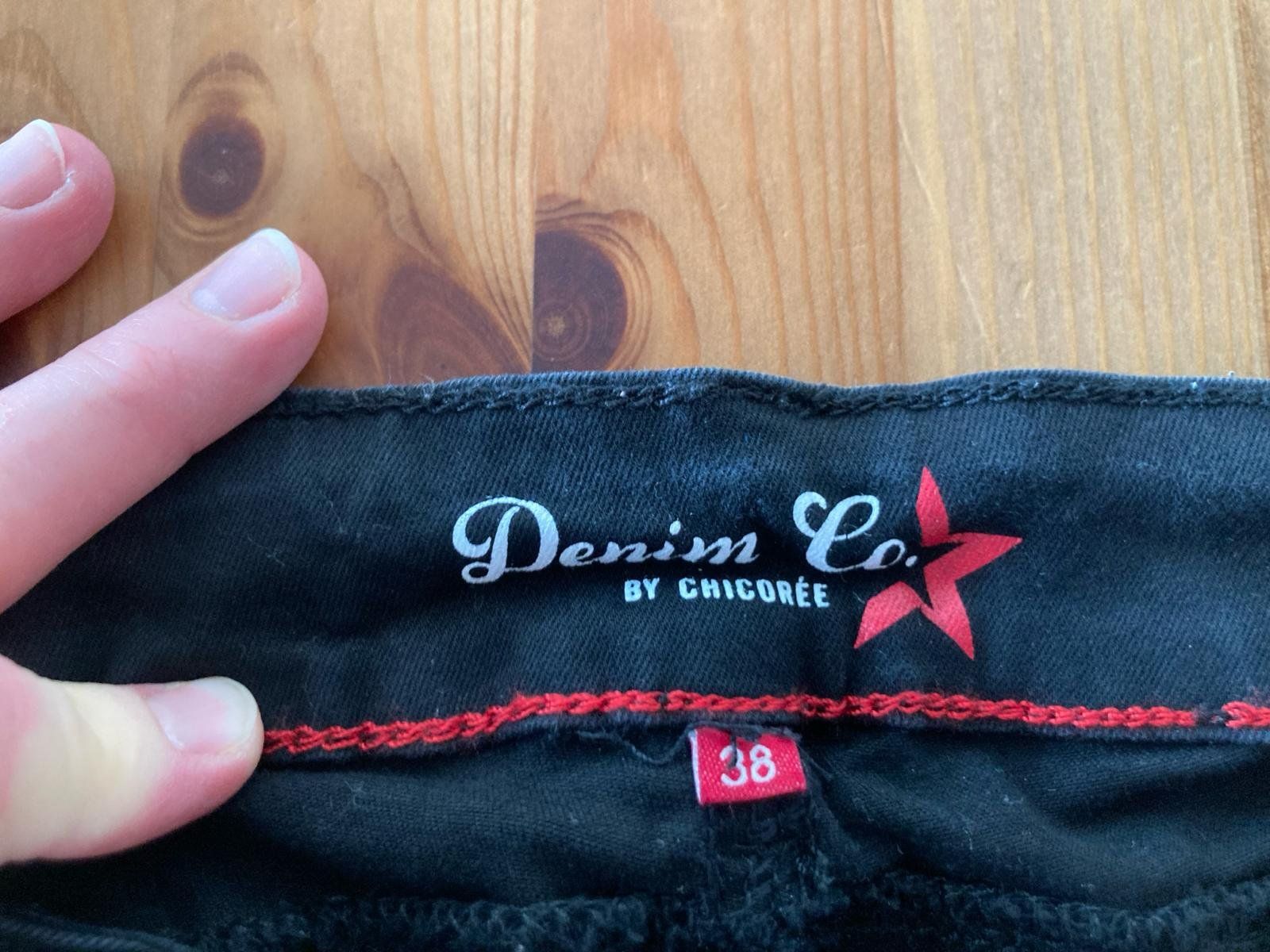 Jeans: scharze Hose Grösse 38 – Nuovo (secondo la descrizione) da Heimenhausen venduto da ChliineBaeremani 2