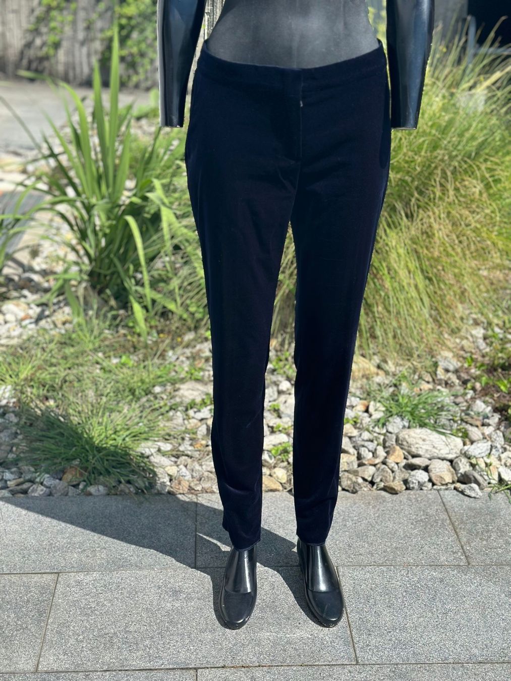 Max Mara Pantaloni: MaxMara Samthose Gr. 36 dunkelblau Top Zustand Neu – Nuovo (secondo la descrizione) da Zufikon venduto da Modestil365 1