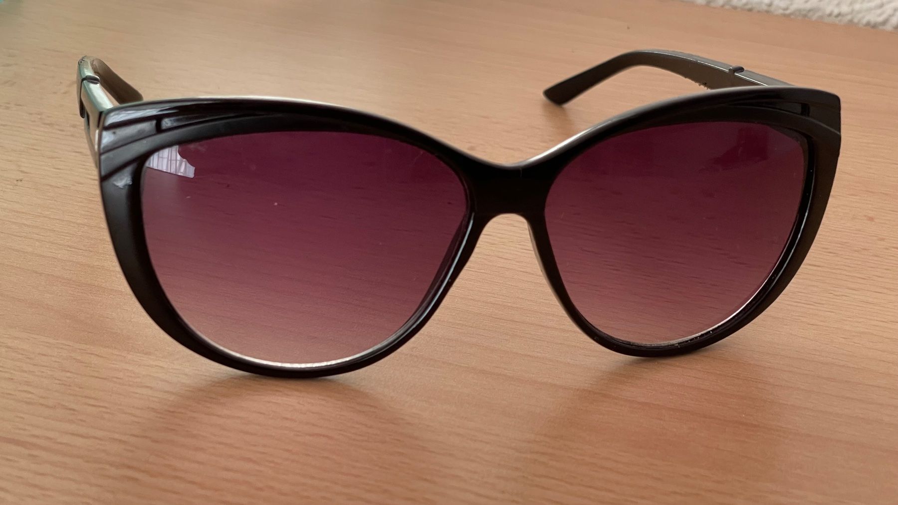 Max Mara Brillen & Gläser: Cat-eye Max Mara Stil /NP45CHF Sonnenbrille – Neu (gemäss Beschreibung) aus Kölliken von Hap-7