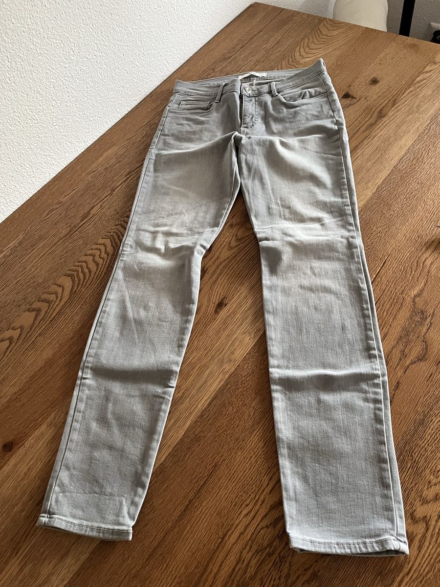 Jeans: Jeans  – Neuf (Voir description) à Schliern b. Köniz par medion3098 1