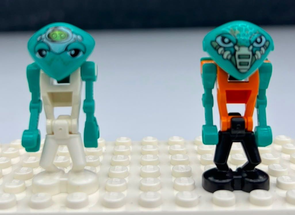 Lego Giocattoli: 2 Lego Space Figuren – Usato da birrhard venduto da Nosara7