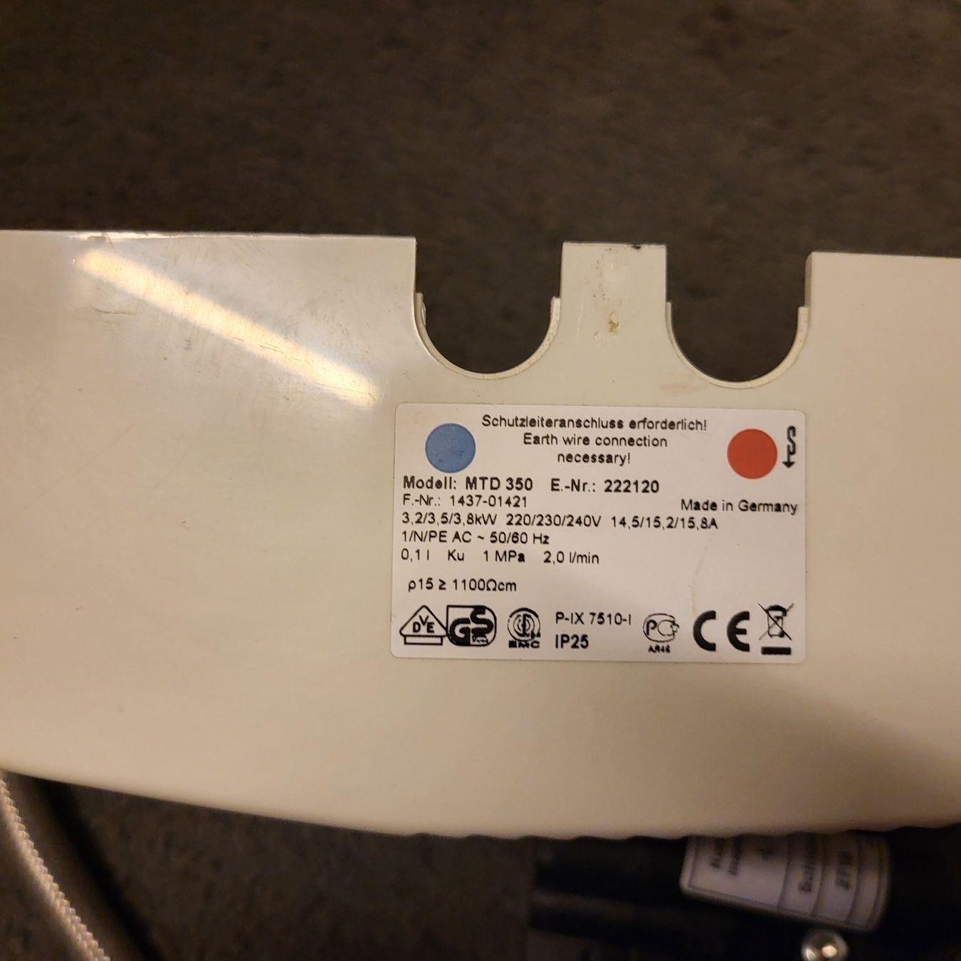 Radiateurs: AEG MTD 350 Klein Druchlauferhitzer – D'occasion à Thalwil par Bestbeat05 1