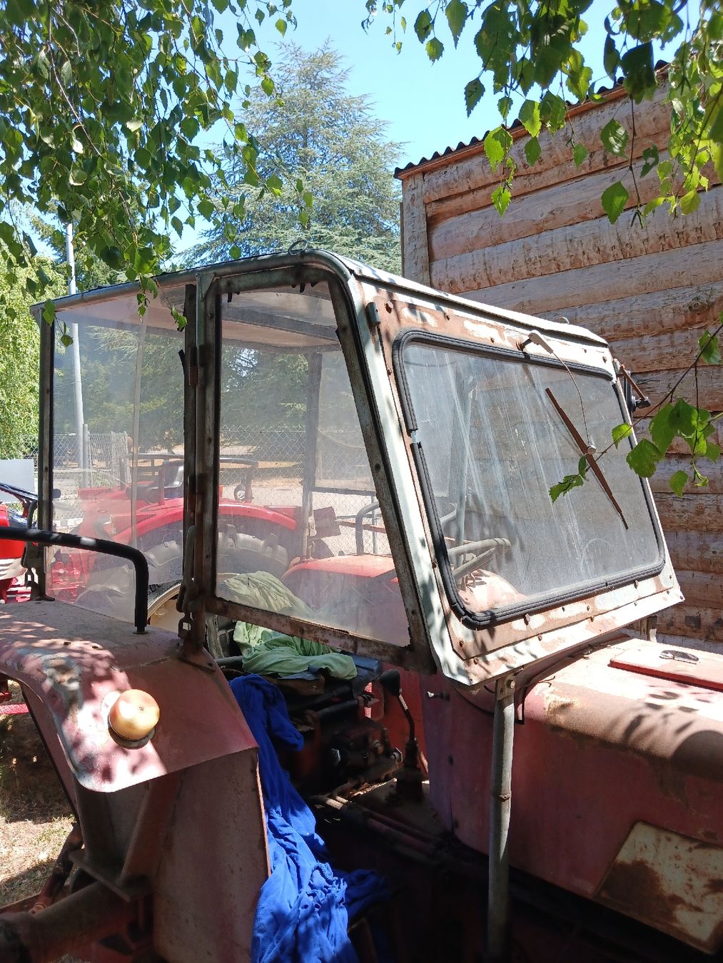 Trattori: Cabine Viktor tracteur oldtimer – Usato da Châtonnaye venduto da cor_kc85 1