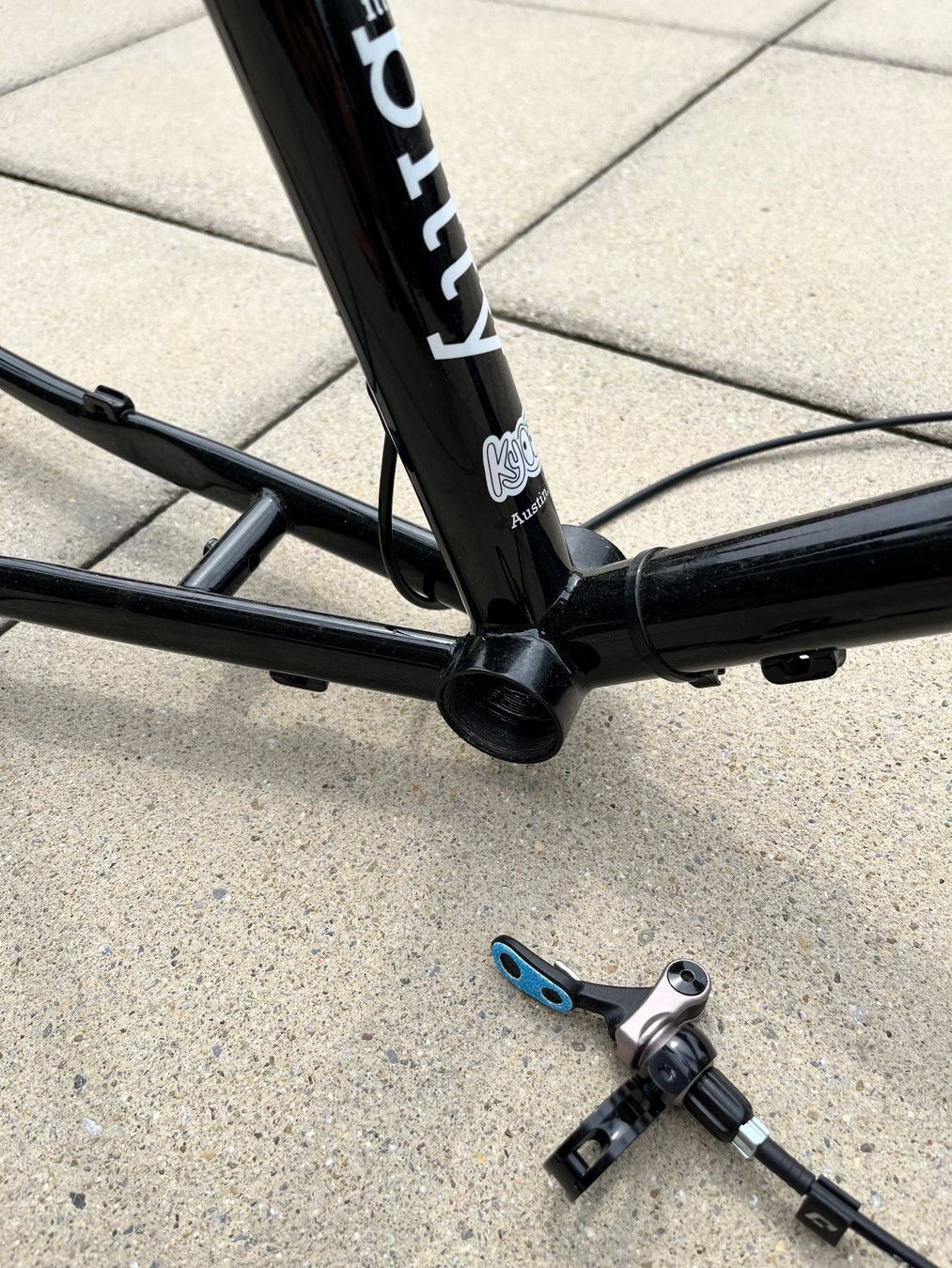 Velos: Kyoot Itty Bitty - Mini Velo - Frame only + Dropper Post ! – Gebraucht aus Zürich von tor_62xd 2