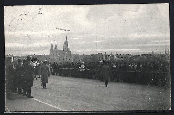 Foto & Poster: München, Zeppelins Fernfahrt, Ankunft d – Usato da Berlin venduto da bartko-reher