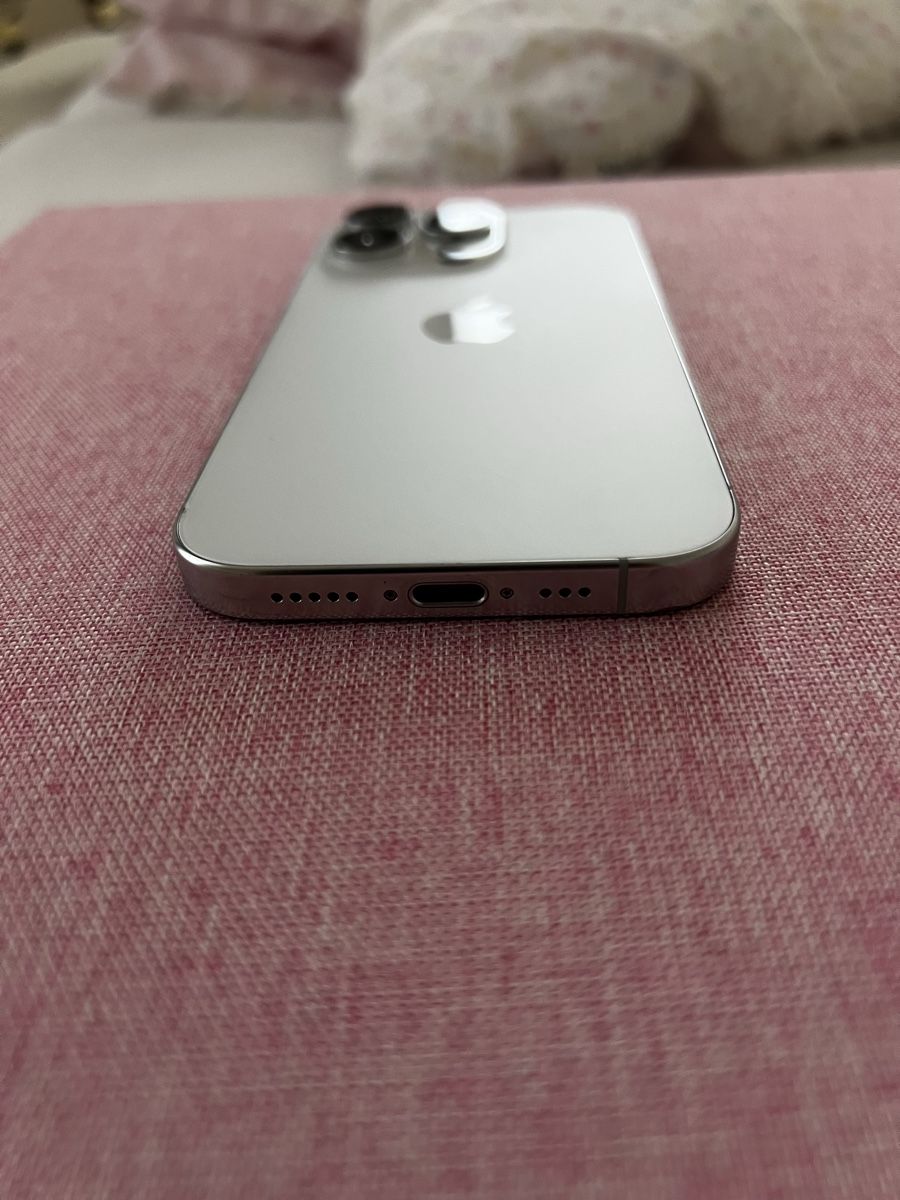 Apple Handys / Smartphones: iPhone 16 Pro 128 GB weiss – Gebraucht aus Regensdorf von sabyn 4