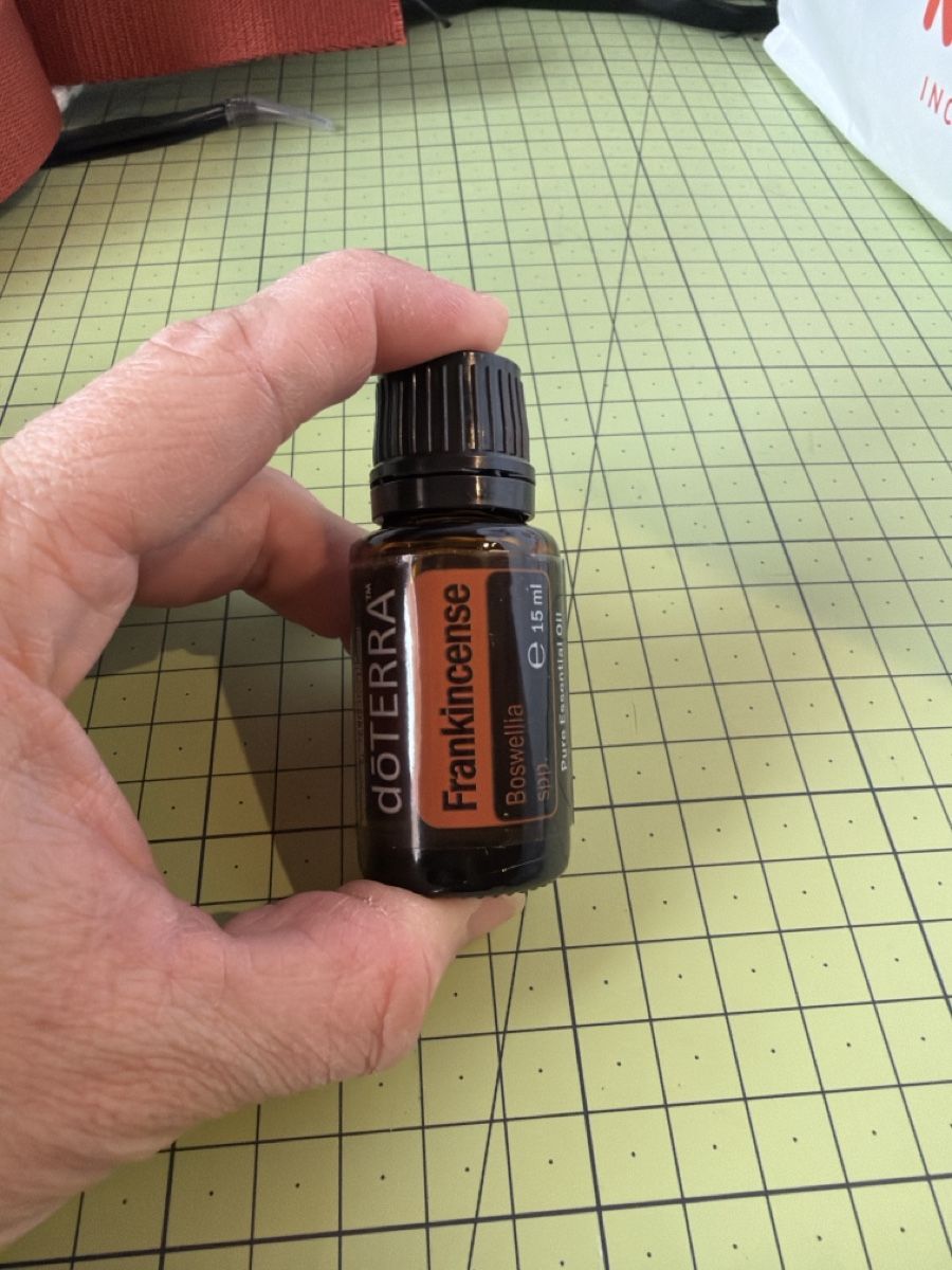 Doterra Oli essenziali: doTERRA Frankincense Öl - Neu – Nuovo e nell'imballaggio originale da Flumserberg Bergh venduto da tamaramullis