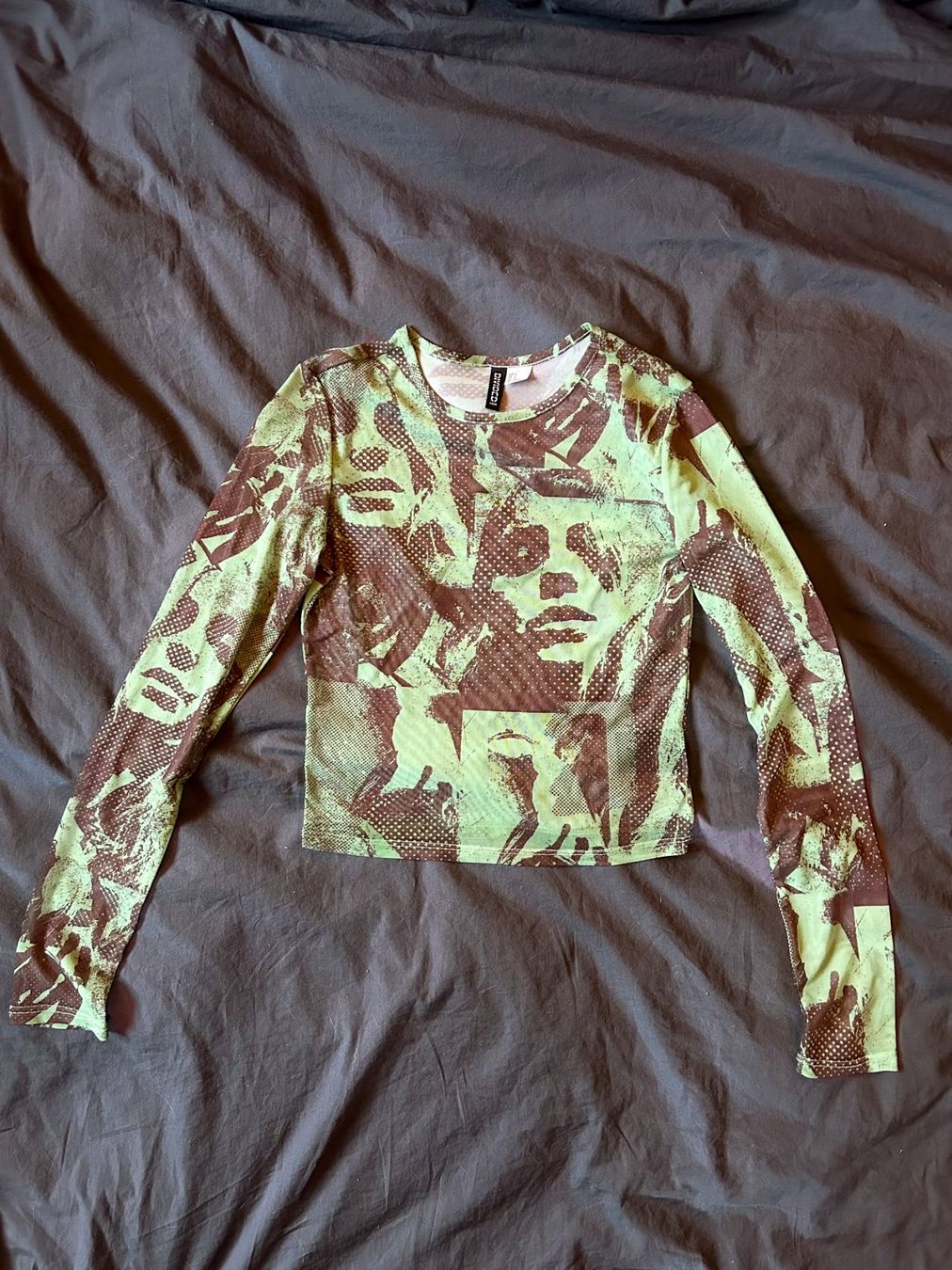 H&M Top: Mesh Shirt Oberteil – Usato da Oberurnen venduto da carinalobnig