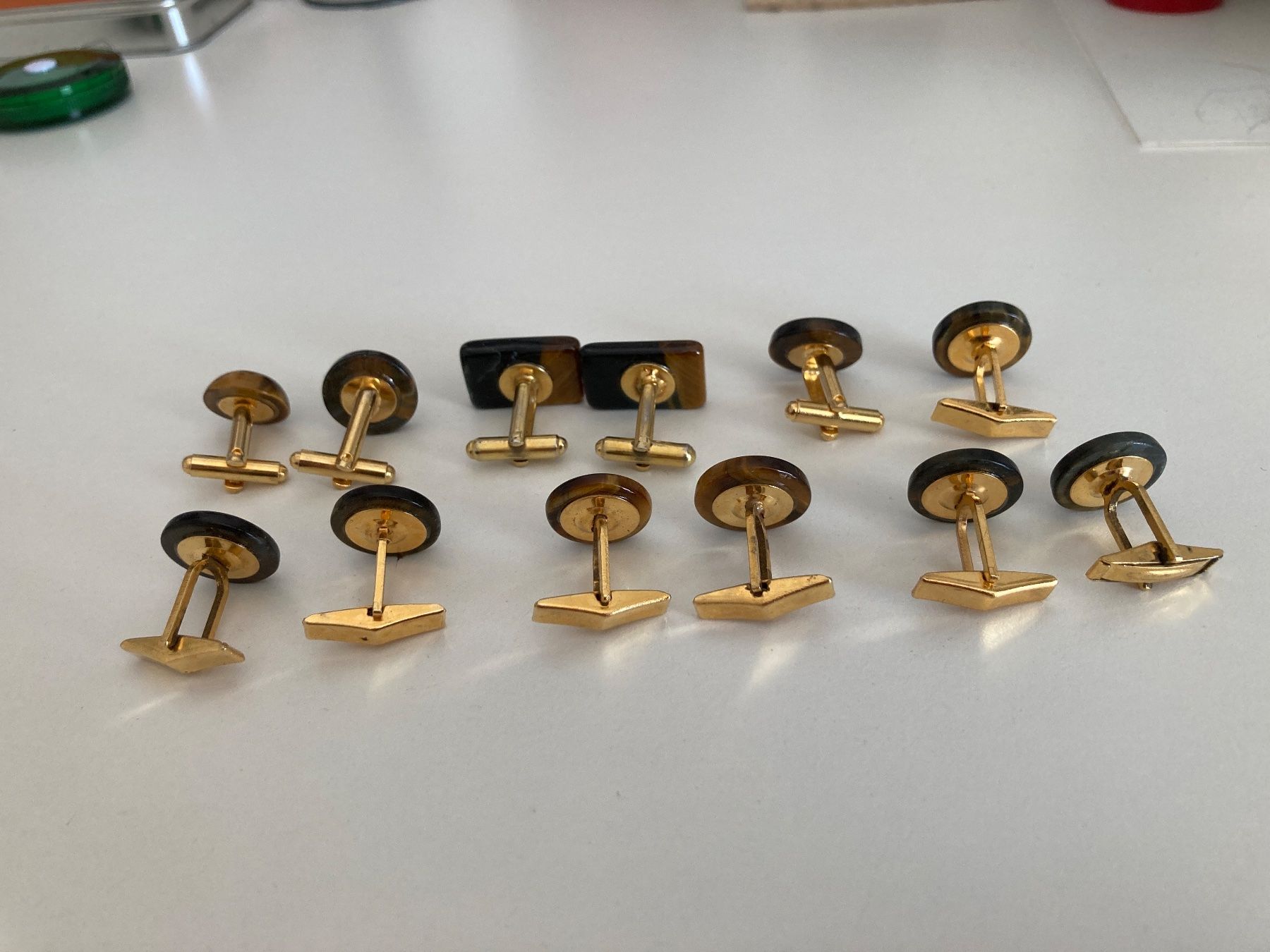 Boutons: Versch. Hemdenknöpfe Tigerauge – Neuf (Voir description) à Fehraltorf par mayalotto 1