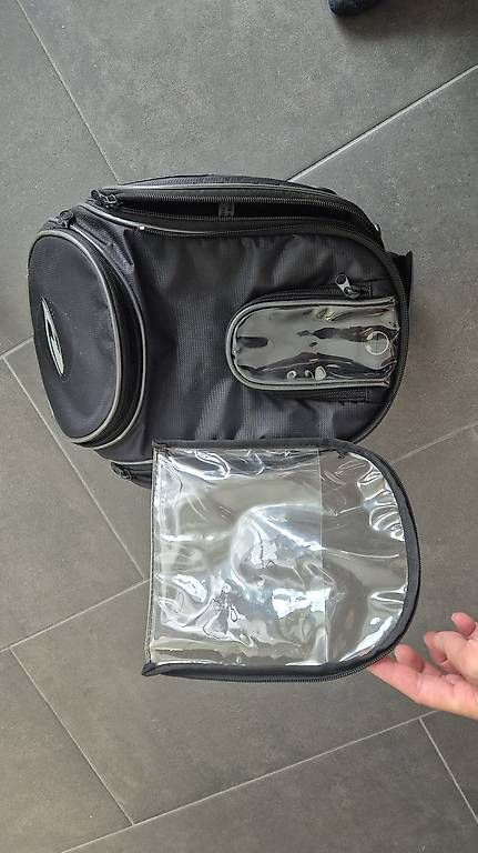Borse: Gebrauchter Held Motorrad-Tankrucksack – Usato da Niederglatt ZH venduto da TL__ 3
