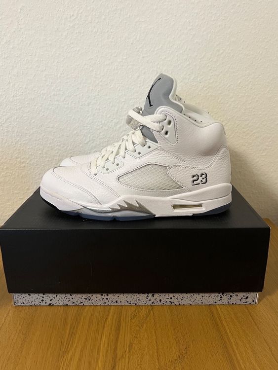 air jordan 5 metallic white