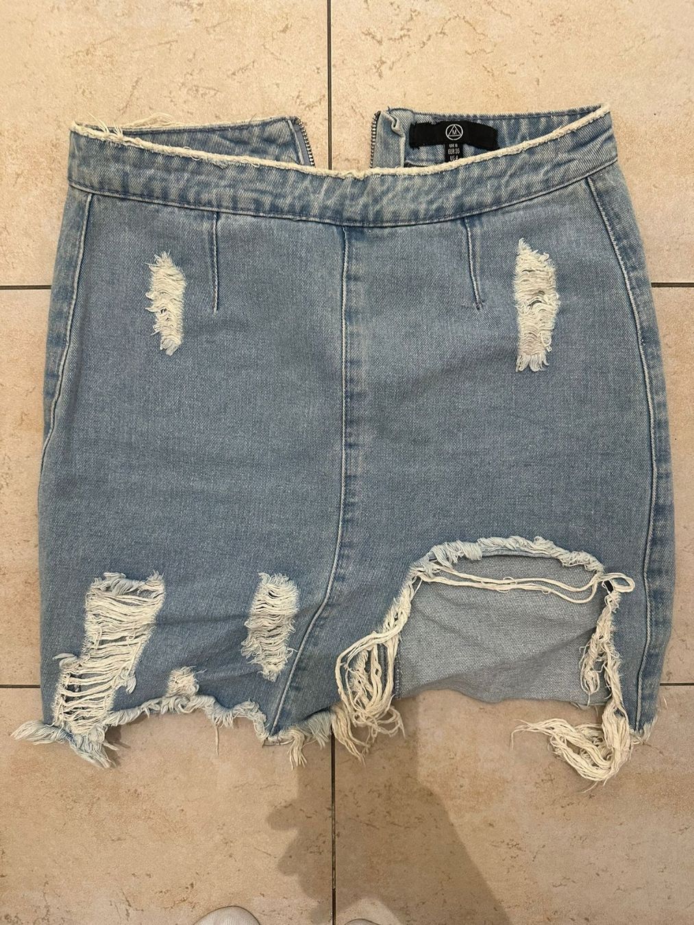 Lotti di vestiti: Kleiderpaket Hotpants & Minirock – Usato da Sissach venduto da Siraiwan 5