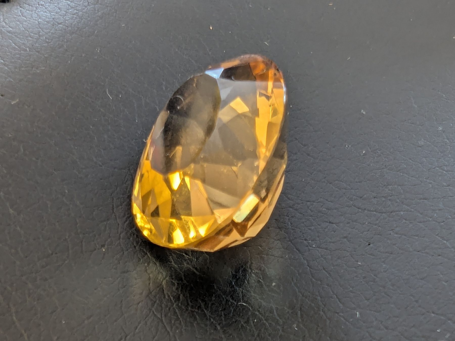 Pietre preziose: Citrin mit 20.2 Karat – Nuovo (secondo la descrizione) da Bischofszell venduto da Blende2 3