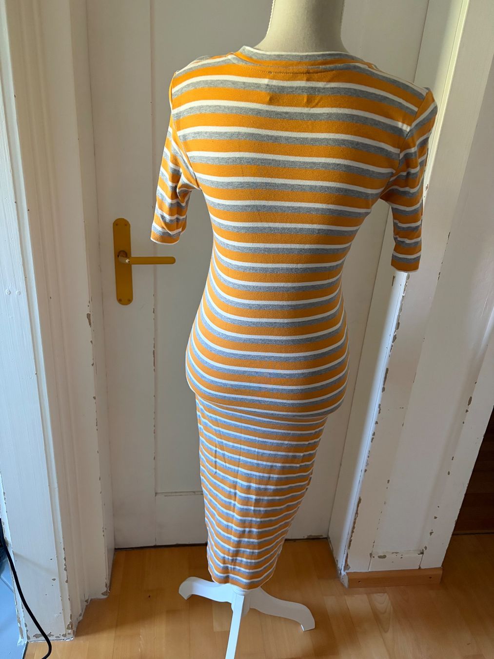 Kleider: Cooles Freizeitkleid von Mads Noorgard – Gebraucht aus Schaffhausen von _queen_c 1
