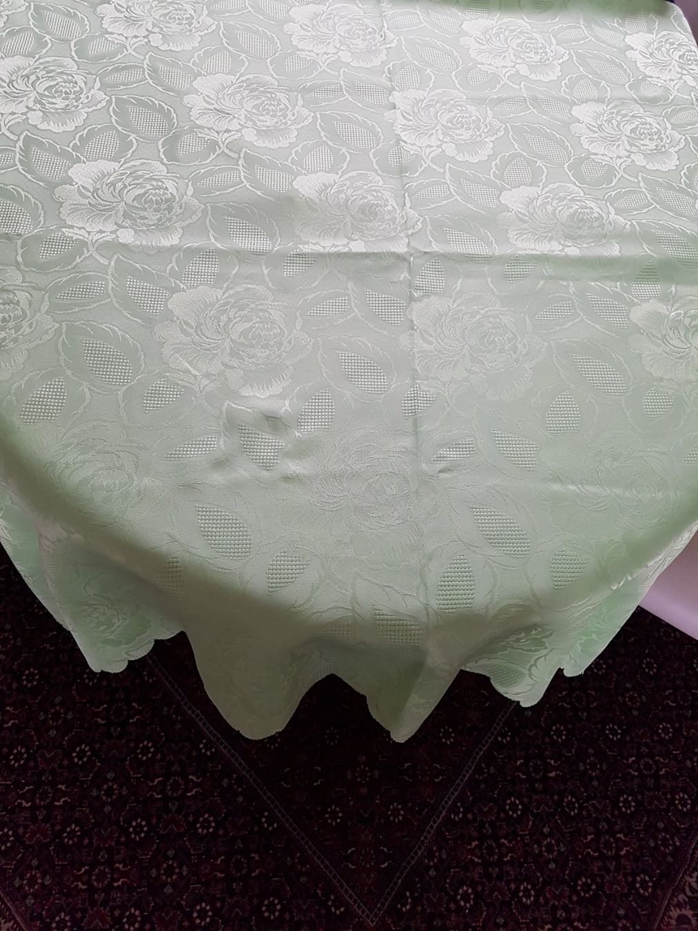 Altra biancheria da tavola: Letzte Gelegenheit / Tischtuch grün ca. 160 x 220 cm Poly. – Usato da Riehen venduto da robs2026 4