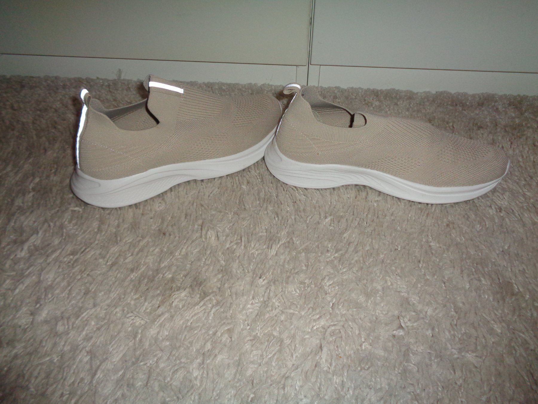 Scarpe da donna: *** beiger Schuh *** / 1 x getragen – Usato da Othmarsingen venduto da Leuchtturmlady