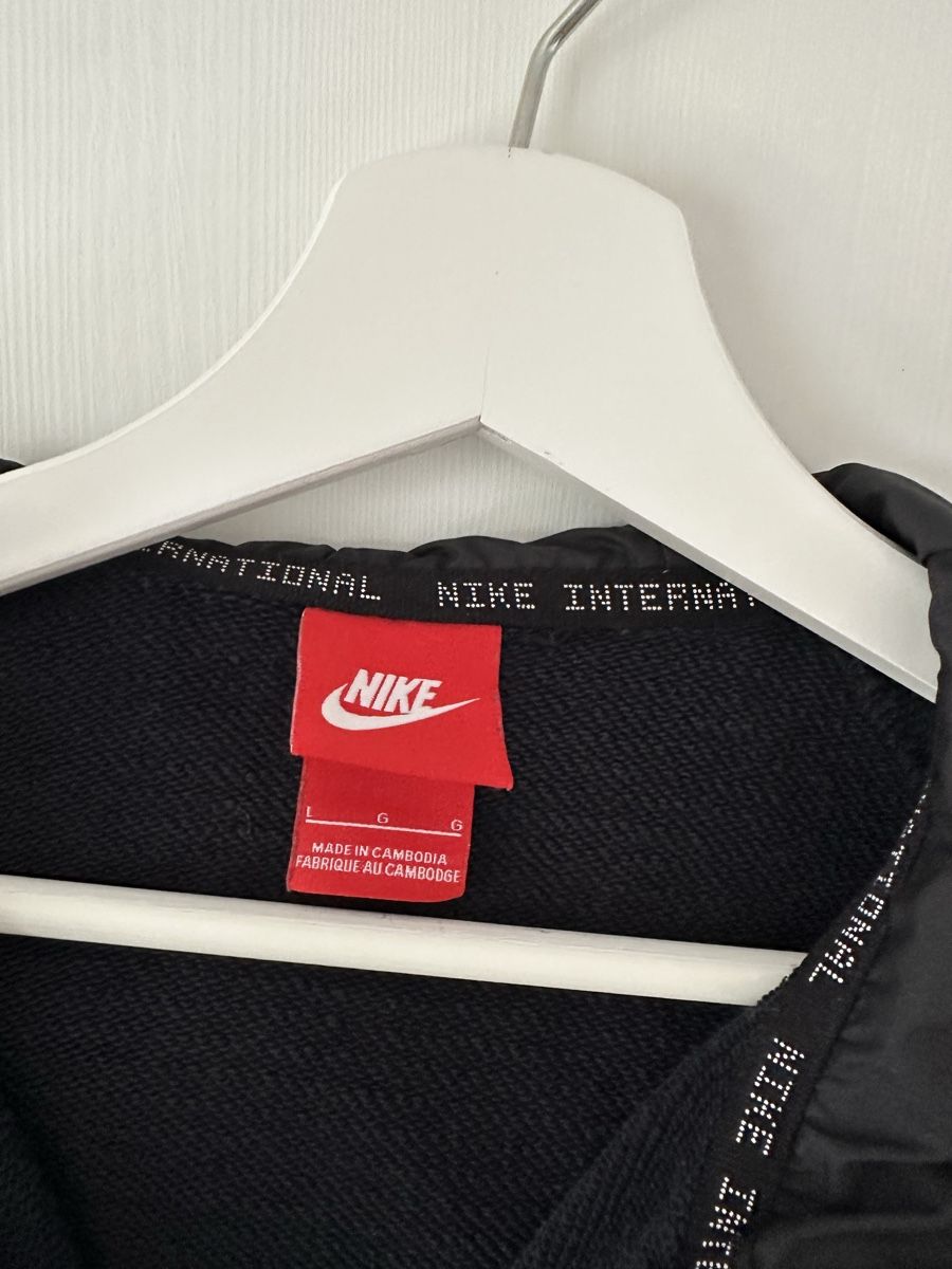 Nike Giacche: Kapuzenjacke von Nike gr. L – Usato da Elgg venduto da KTeek 3