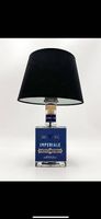 Lampada Eco-Friendly in Bottiglie di Gin Imperiale