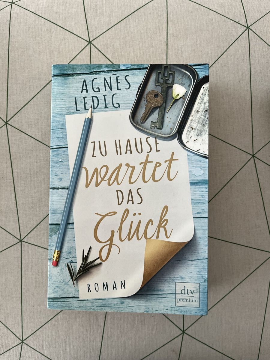 Libri: Zu Hause wartet das Glück - Agnes Ledig – Usato da Escholzmatt venduto da Sarah_