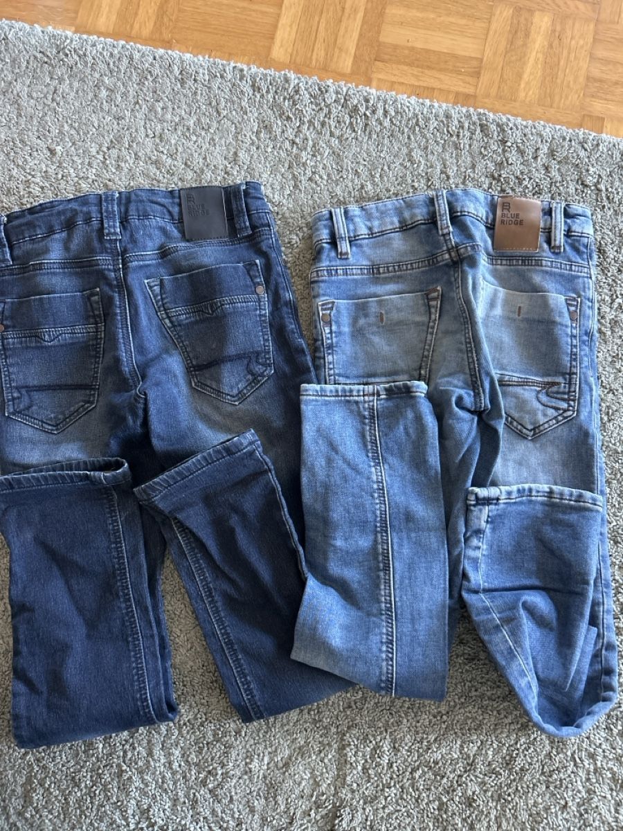 We Hosen: WE jeans gr.140 – Gebraucht aus Biel/Bienne von Laurencemathys 3
