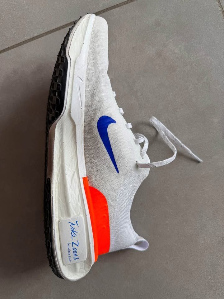 Nike Scarpe da uomo: Nike Invincible RN 3 - Laufschuh – Usato da Subingen venduto da basilscheuermeyer 2