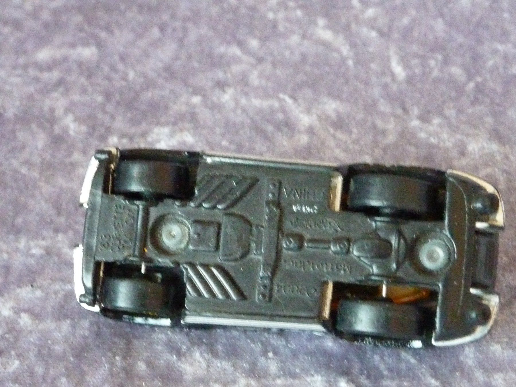 Hot Wheels Voitures modèles: 63 Corvette mit Blower  1:64 – D'occasion à Dürrenäsch par Cobra1ch 4