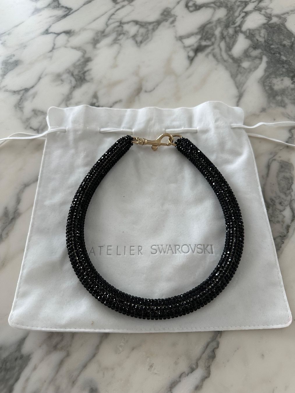 Swarovski Ketten: Swarovski Atelier Christopher Kane Necklace – Gebraucht aus Thalwil von Ven.Mic