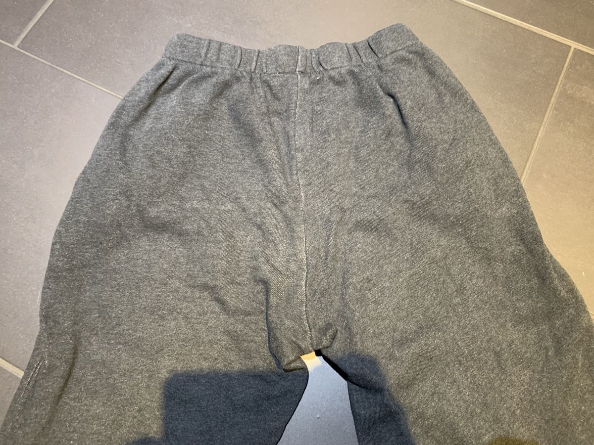 Brandy Melville Pantaloni: BRANDY MELVILLE Trainerhose anthrazit Gr. S – Usato da Winterthur venduto da amapola 5