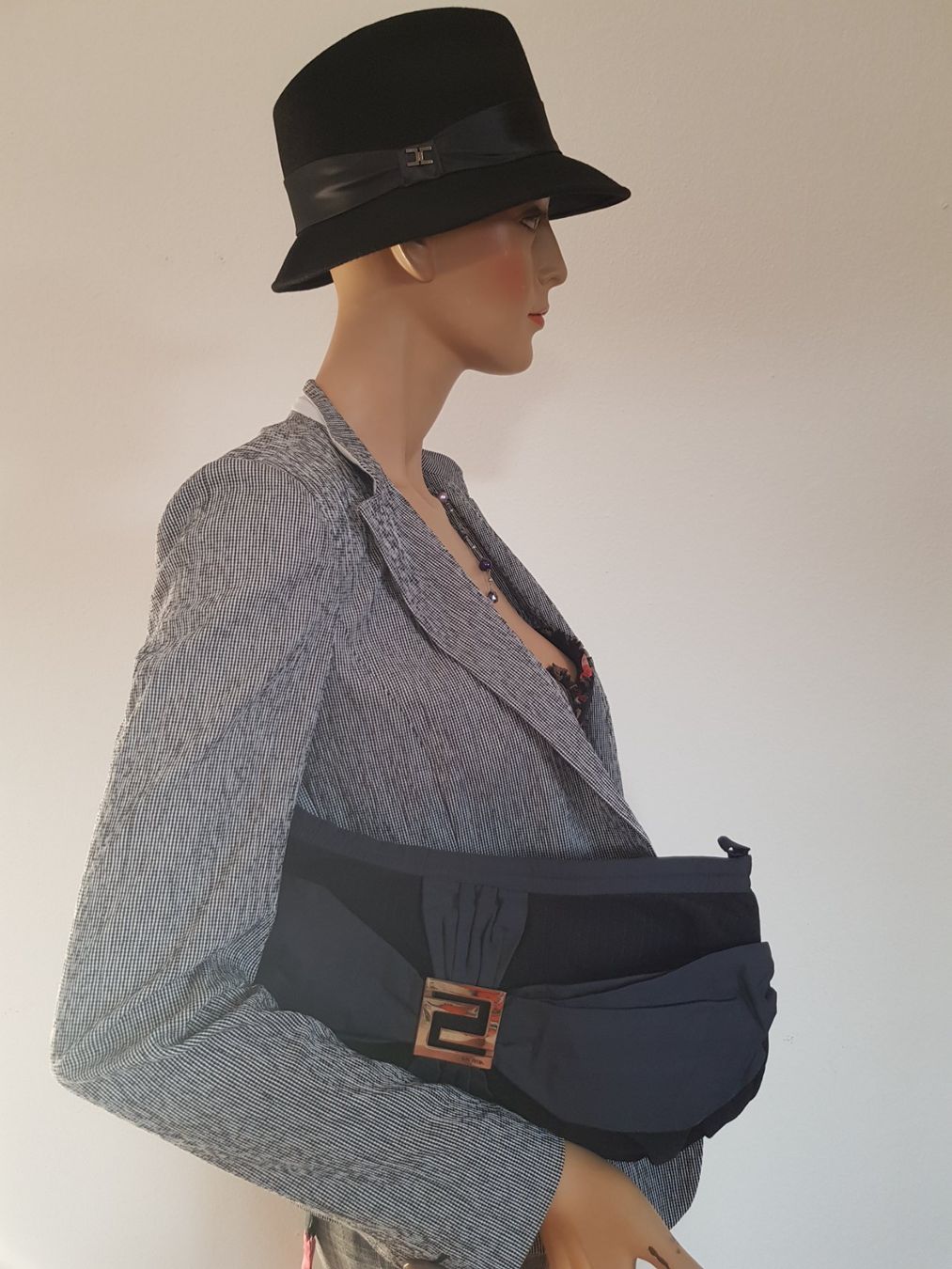 Borse da donna: celin.b Tasche + Hut neu – Nuovo e nell'imballaggio originale da Langenthal venduto da sar_nm7g