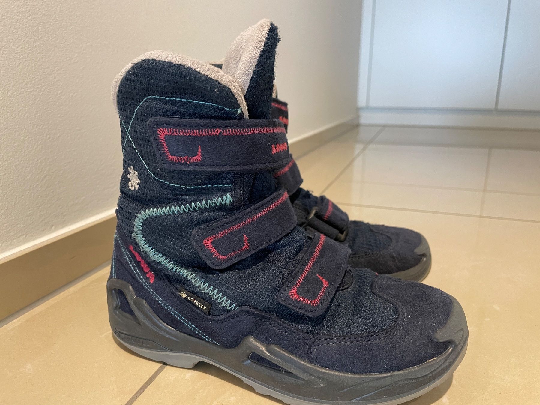 Lowa Schuhe für Mädchen: Lowa Winterschuhe Milo GTX – Gebraucht aus Wolhusen von snowfriend 1