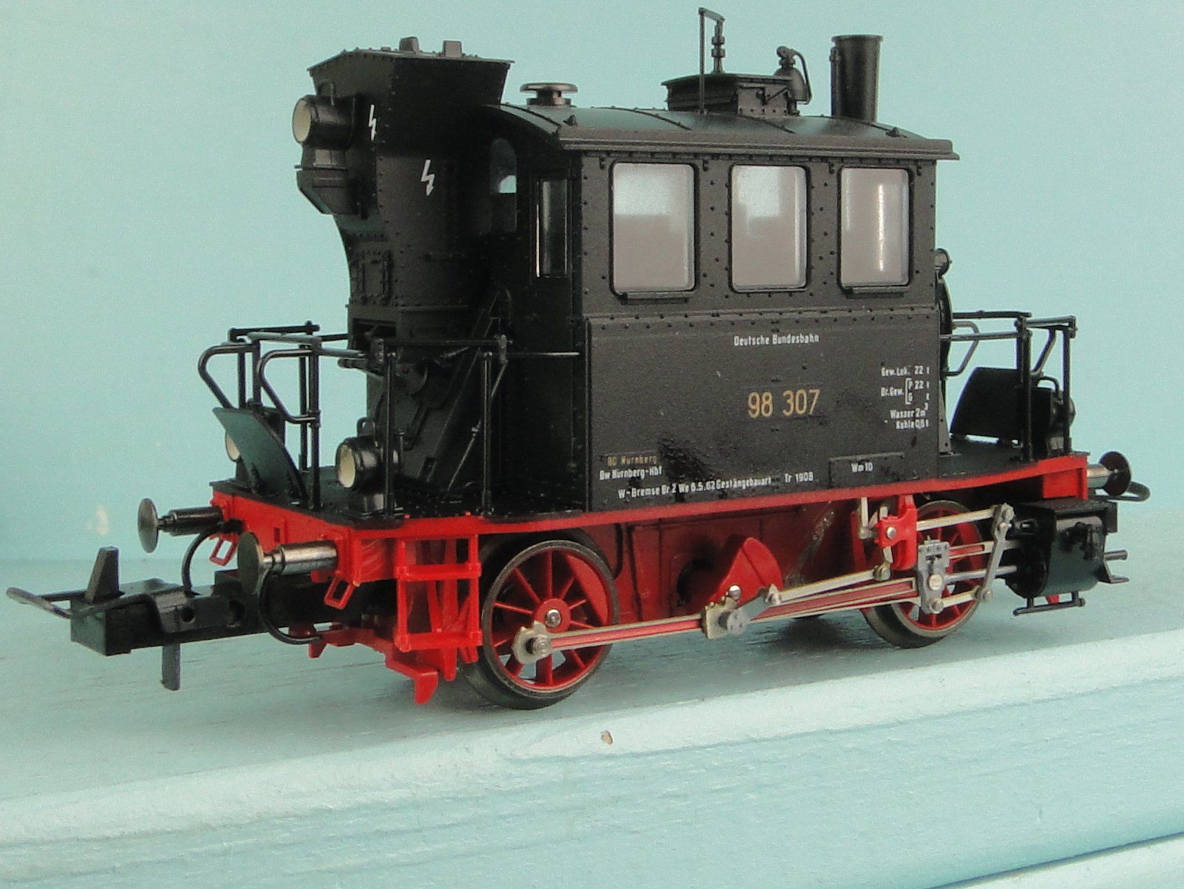 Trix Modelleisenbahnen: Trix H0 22415 Glaskasten – Gebraucht aus Bülach von cann11 6
