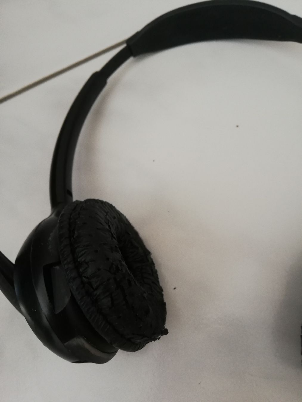 Plantronics Cuffie: Plantronics Microsoft Lync Headset with Base Station, Used – Usato da Baar venduto da Lykebar 4