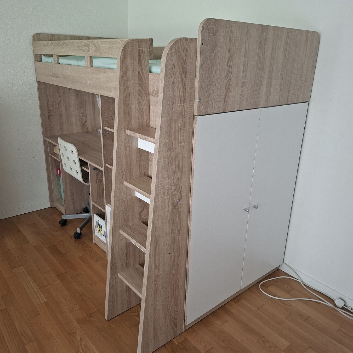 Letti: Hochbett mit Schreibtisch – Usato da Adliswil venduto da Newusername 1
