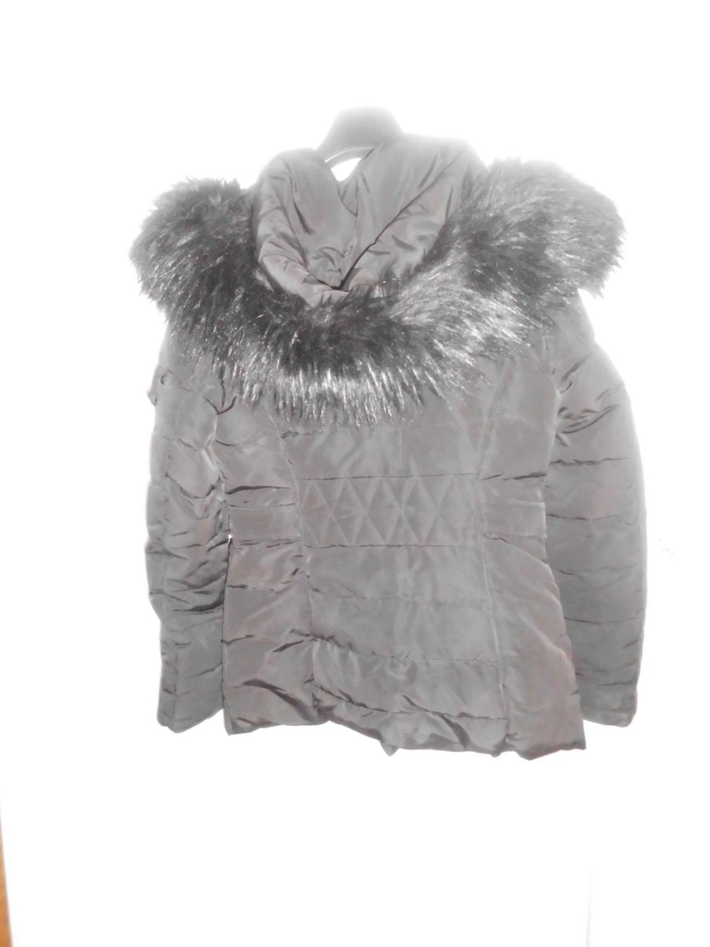 Giacche & Cappotti: Parka noire avec capuche T. 38 – Usato da Marin-Epagnier venduto da Madja 1