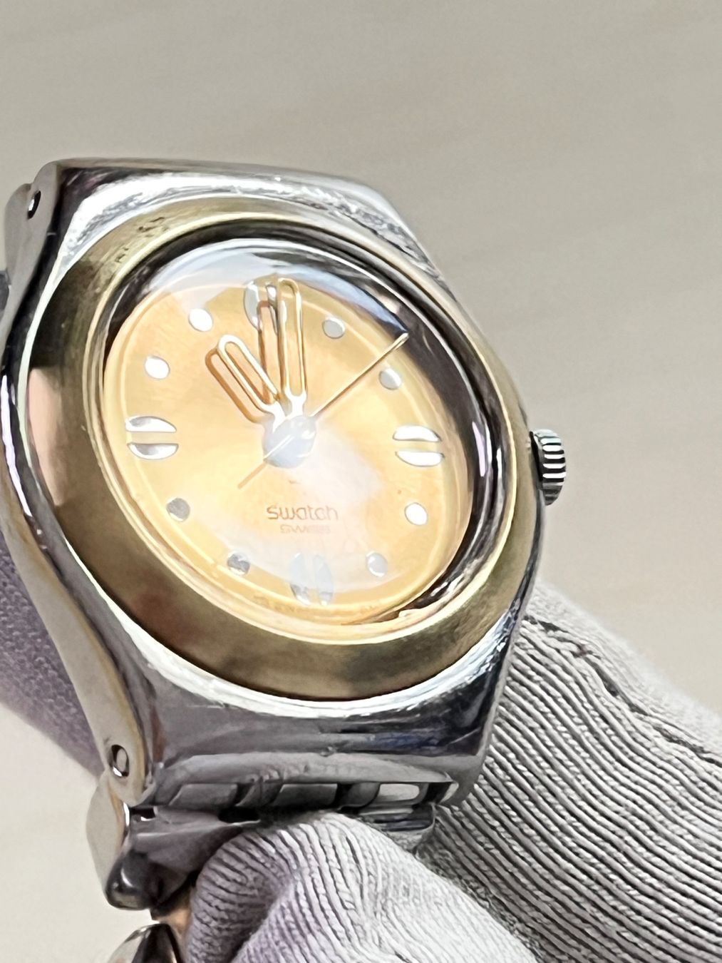 Swatch Orologi: Swatch Damenuhr, Gold/Silber, elegantes Design – Usato da Grenchen venduto da chththl 5