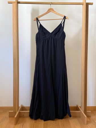 COS Lyocell Maxikleid Gr. 34 – Dunkelblau / Trägerkleid