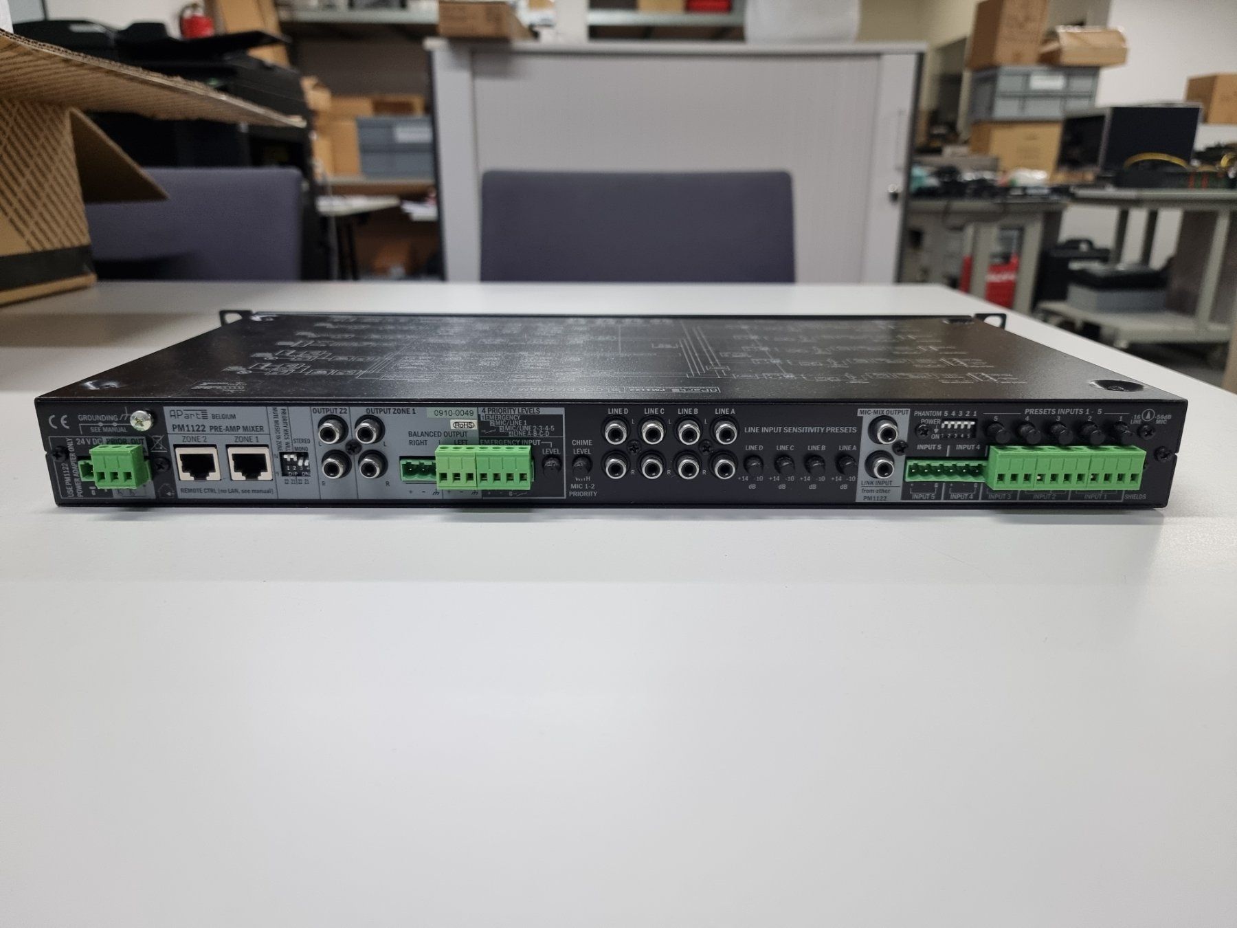 Amplificatori: Apart PM 1122 Professional Stereo Pre-Amp Mixer – Usato da Chur venduto da EP_bernhard 1