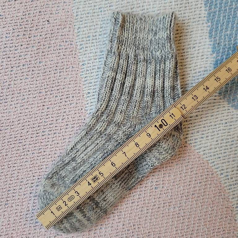 Calze per bambini: Baby Wollsocken 11cm – Usato da Zollikon venduto da salapunkt 1