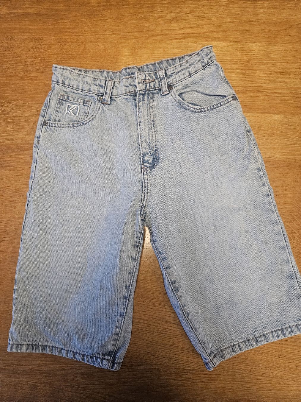 Pantaloni: Karl Kani Shorts – Usato da Rorschacherberg venduto da Oberhaupt79