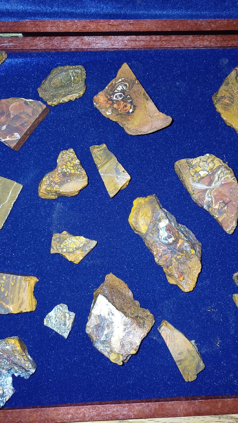 Pietre preziose: Bolder Opale 410 Gramm – Usato da Flawil venduto da Naphtali 5