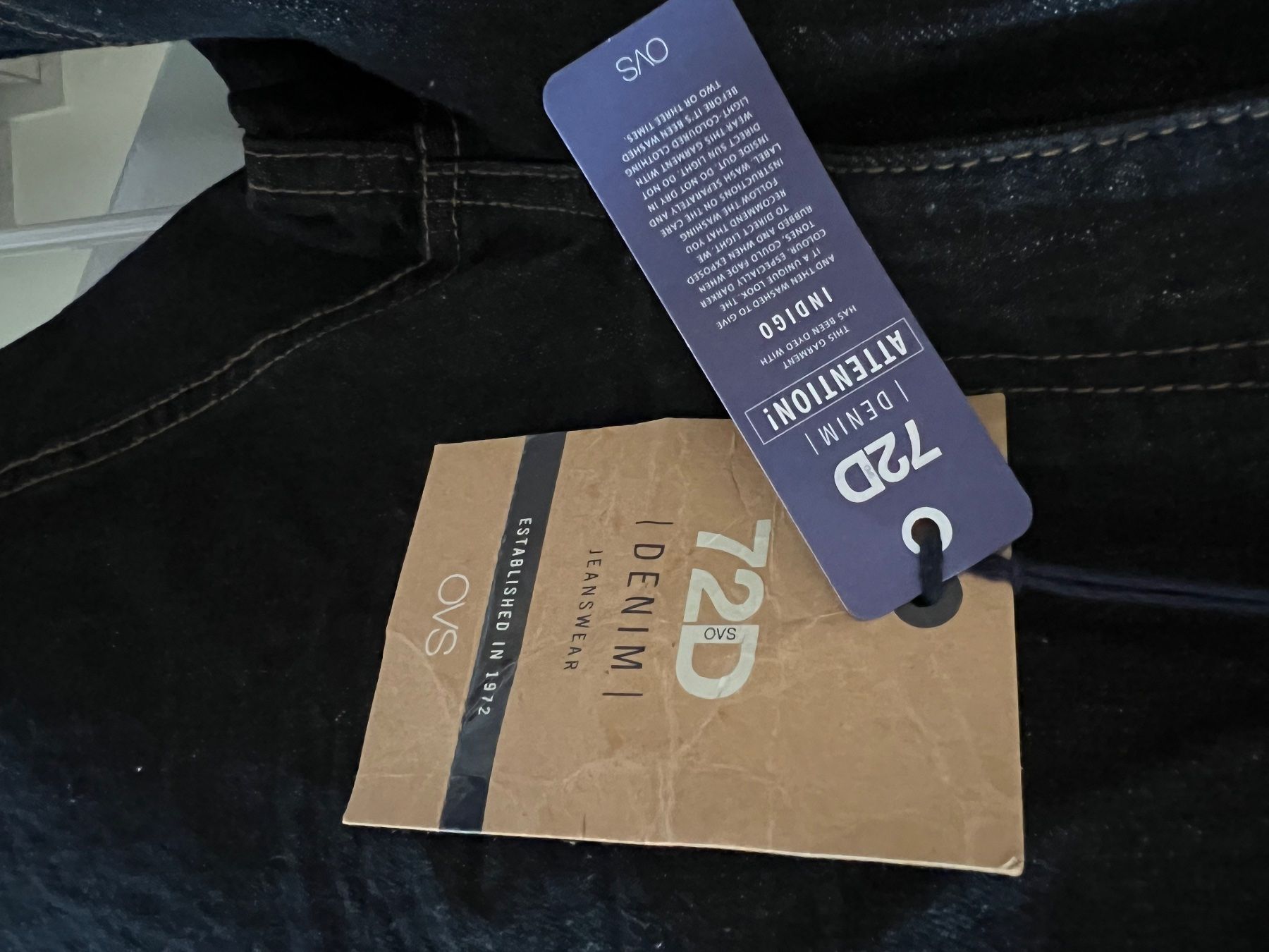 Jeans: Jeans neuf 72D taille 33 – Nuovo e nell'imballaggio originale da Savagnier venduto da Pivovar2 2